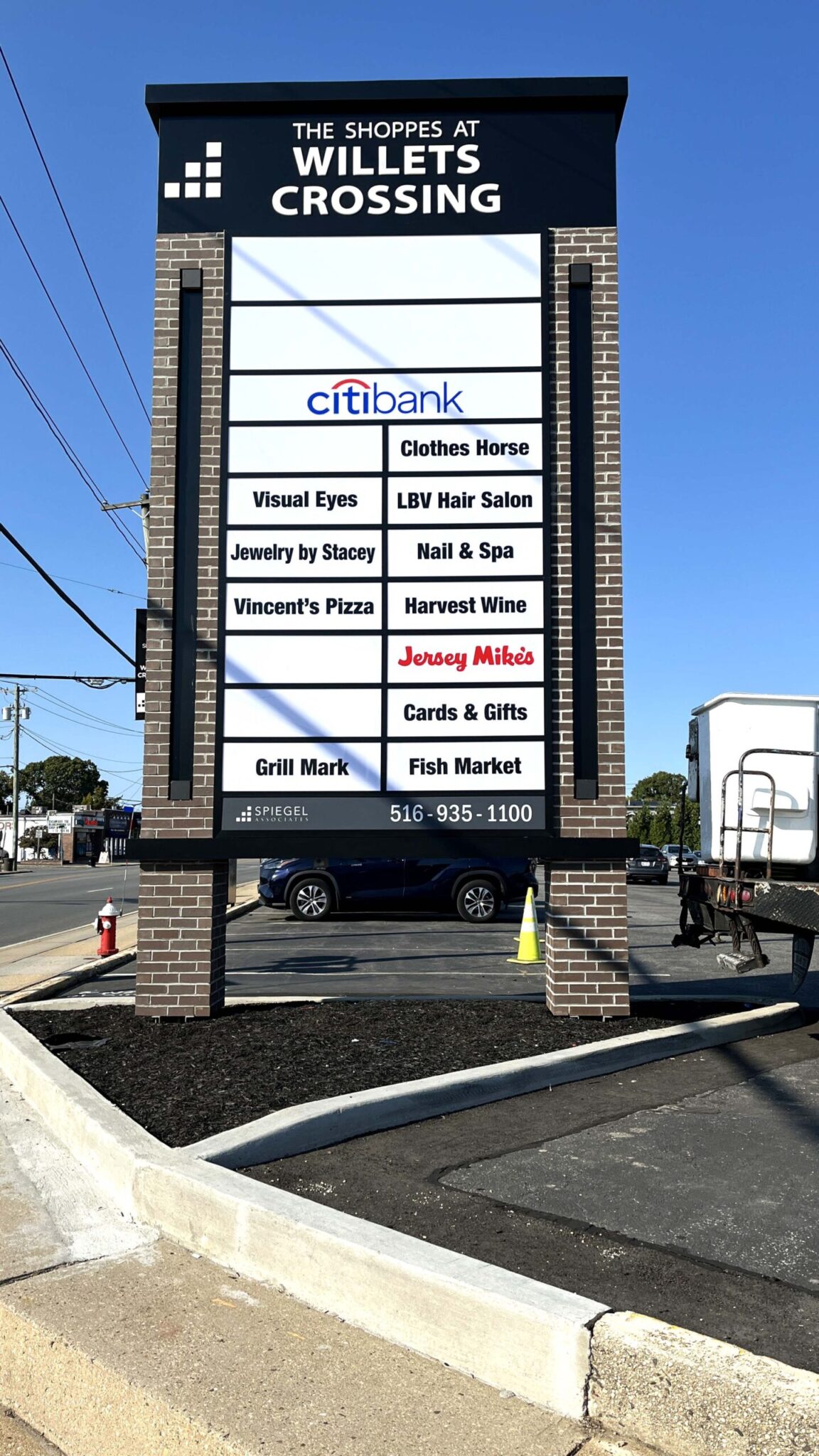 Retail Shopping Center Pylon Signs Long Island 