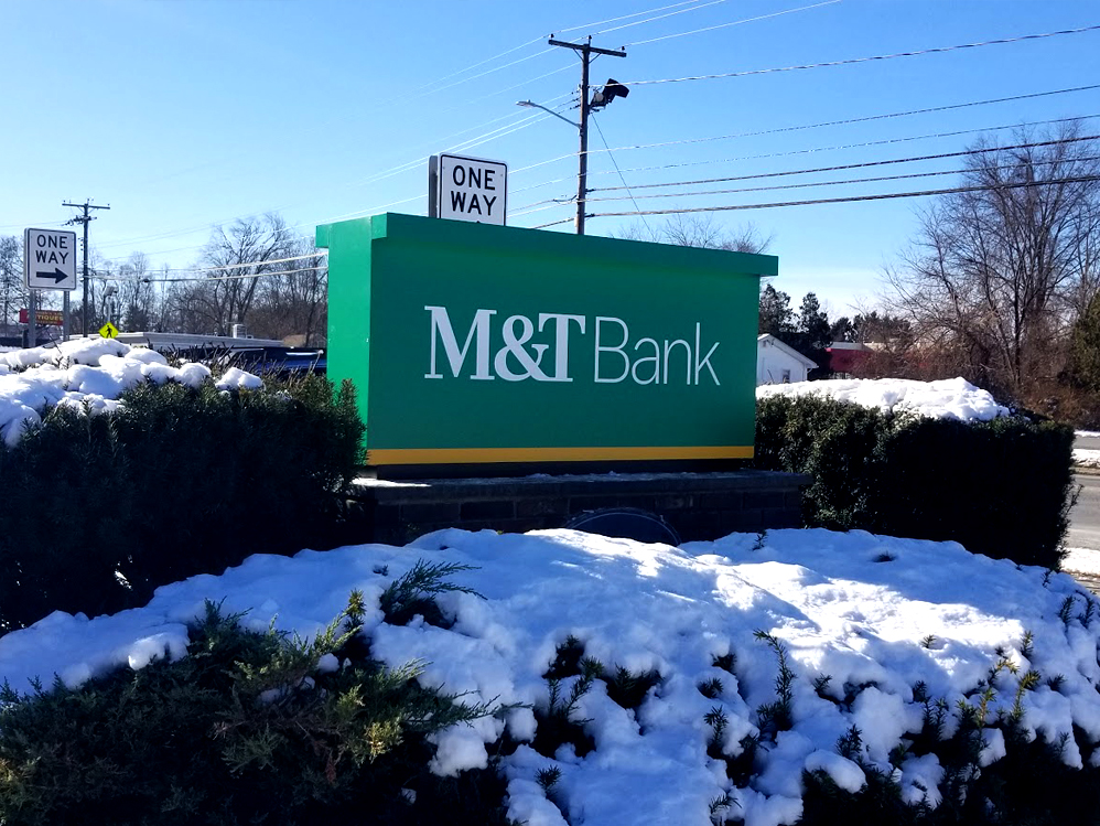 Monument signs for banks on Long Island 